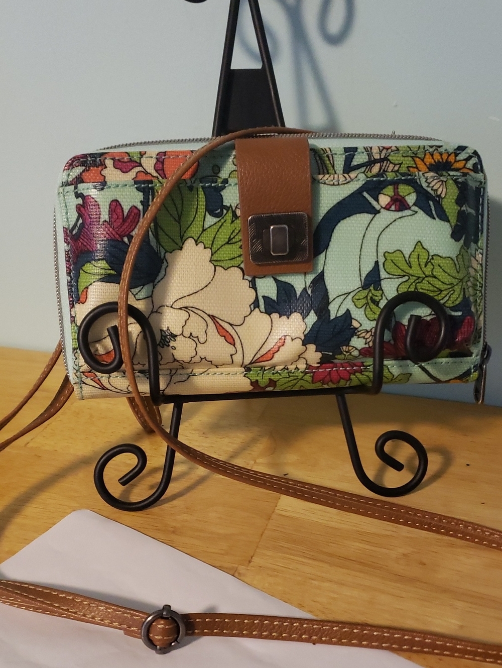 Sakroots Floral Wristlet/crossbody 5x8 (#5172)